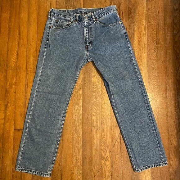 Levi’s 505 Regular Fit Western Med Wash Bootcut Denim Mens Jeans Size 34/30 - Picture 1 of 8